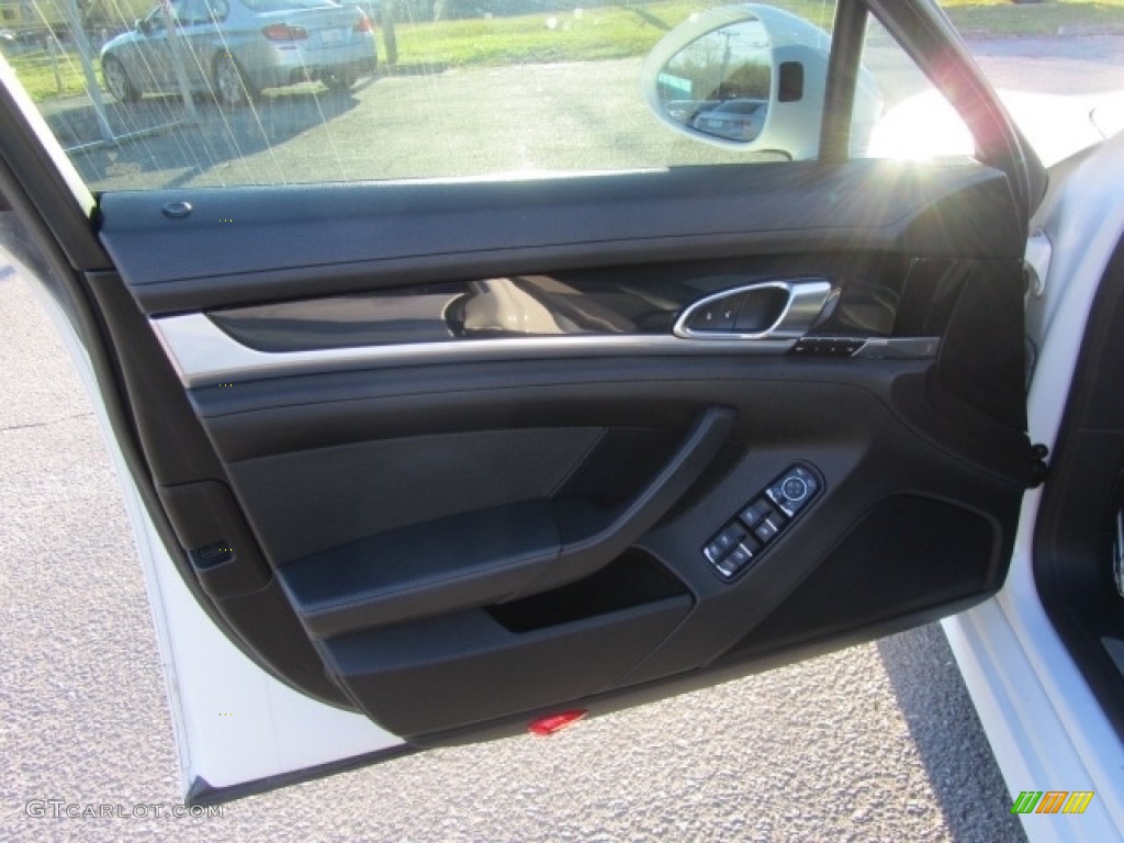 2015 Panamera  - White / Black photo #18