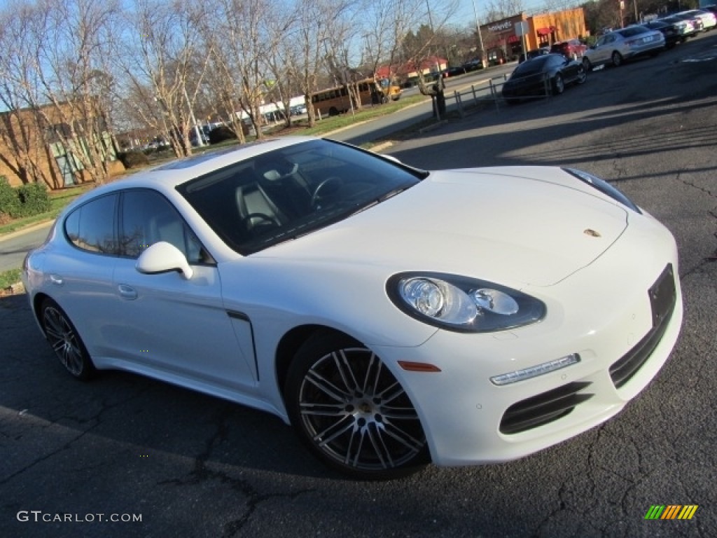 2015 Panamera  - White / Black photo #28