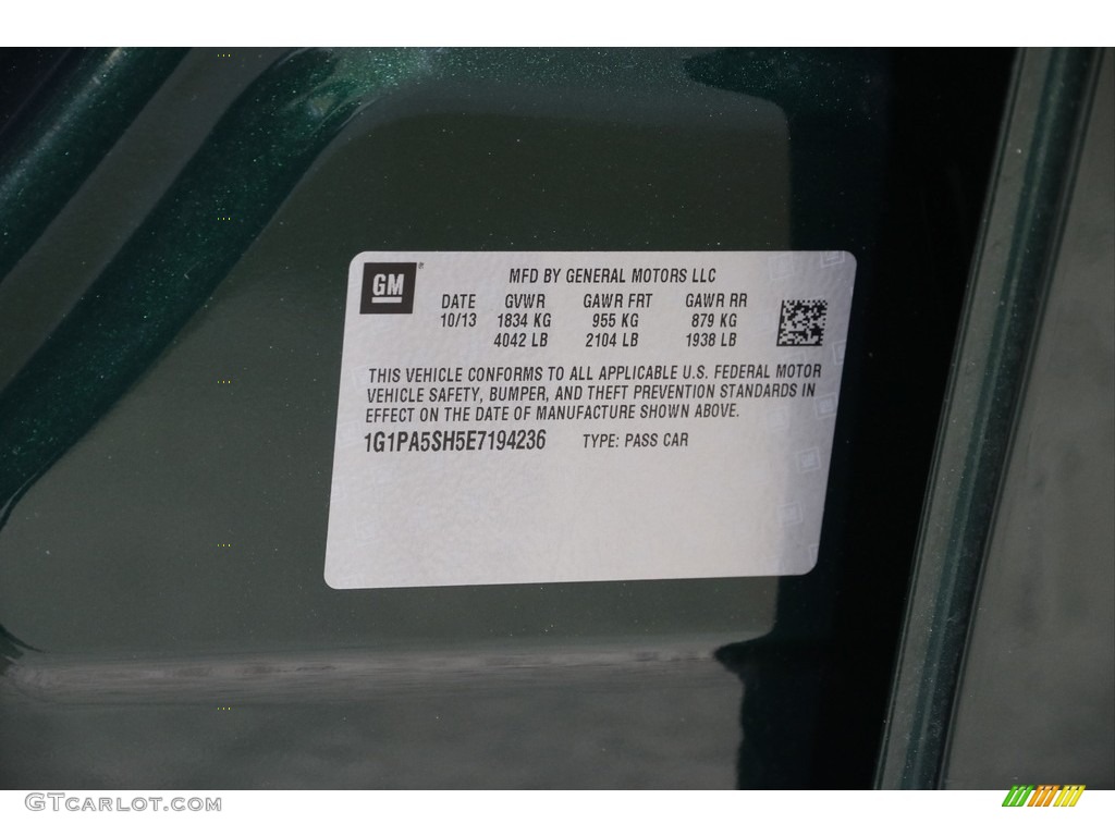 2014 Cruze LS - Rainforest Green Metallic / Jet Black/Medium Titanium photo #19