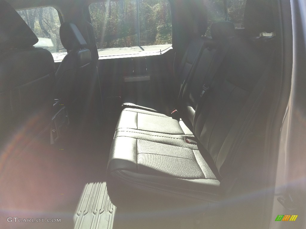2021 F250 Super Duty Lariat Crew Cab 4x4 - Iconic Silver / Black photo #14