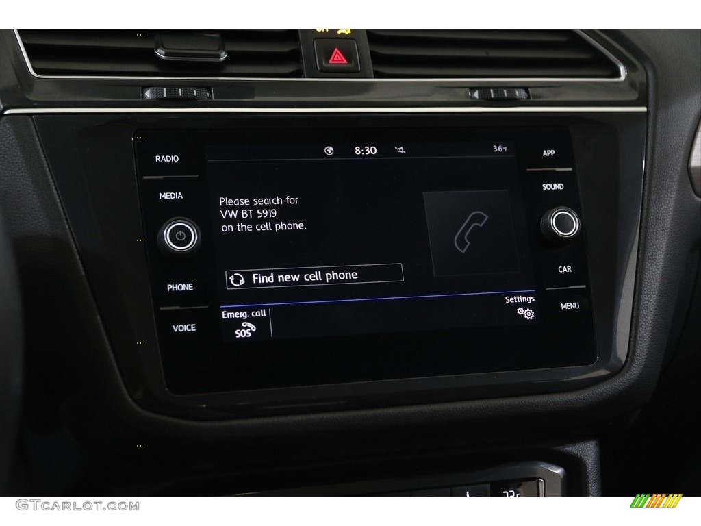 2020 Volkswagen Tiguan SE Controls Photo #145329232