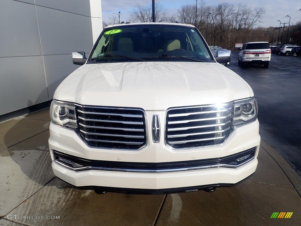 2017 Navigator L Reserve 4x4 - White Platinum / Dune photo #9