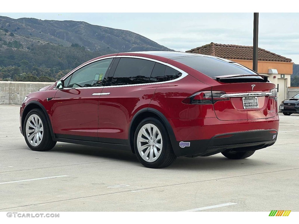 2019 Model X Standard Range - Red Multi-Coat / Cream photo #6