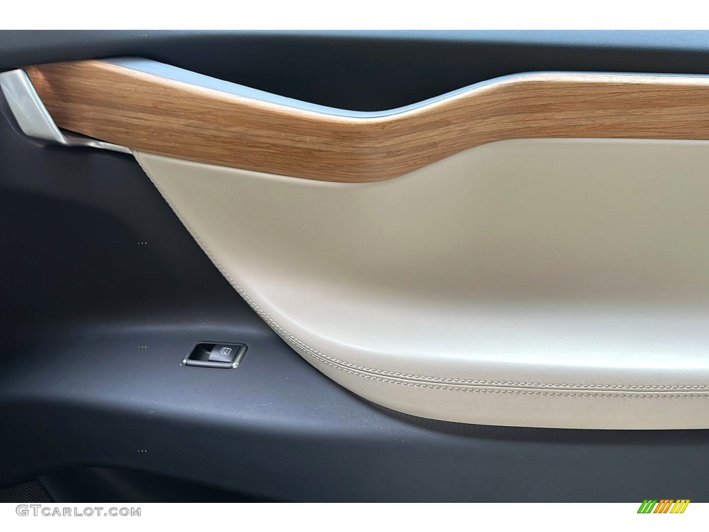 2019 Model X Standard Range - Red Multi-Coat / Cream photo #20