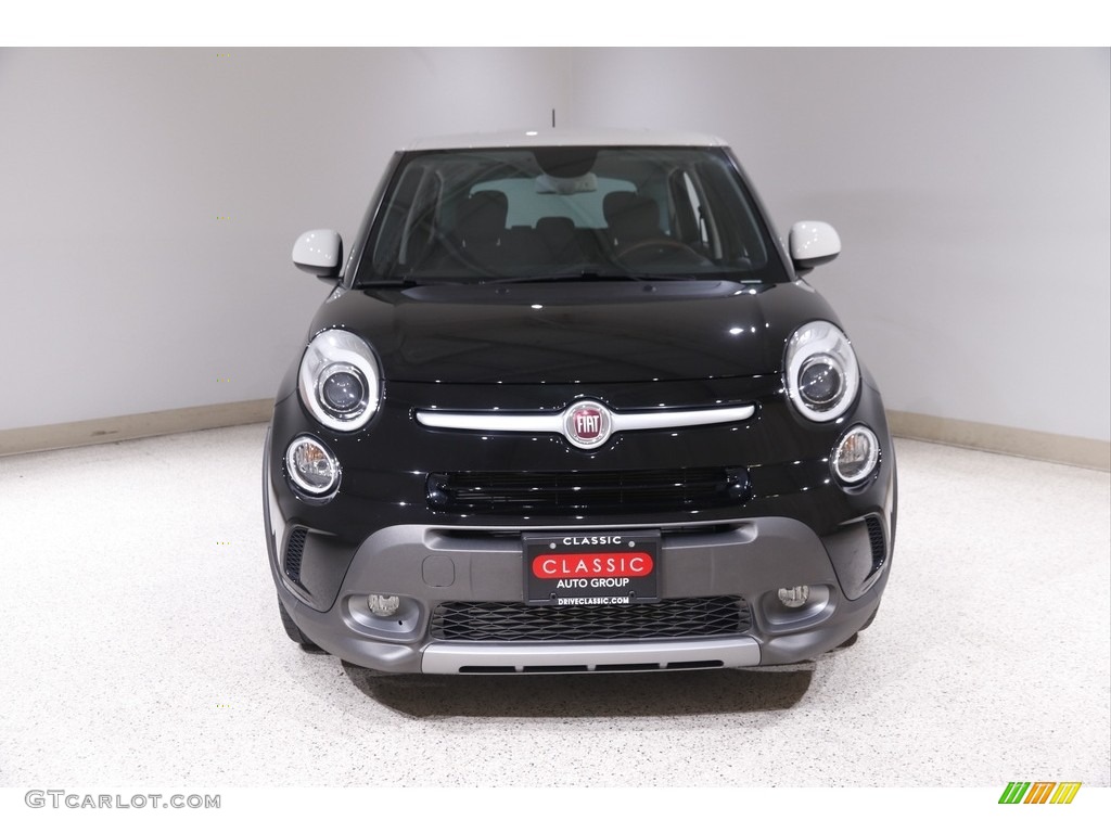 2014 500L Trekking - Nero (Black) / Black/Marrone (Black/Brown) photo #2
