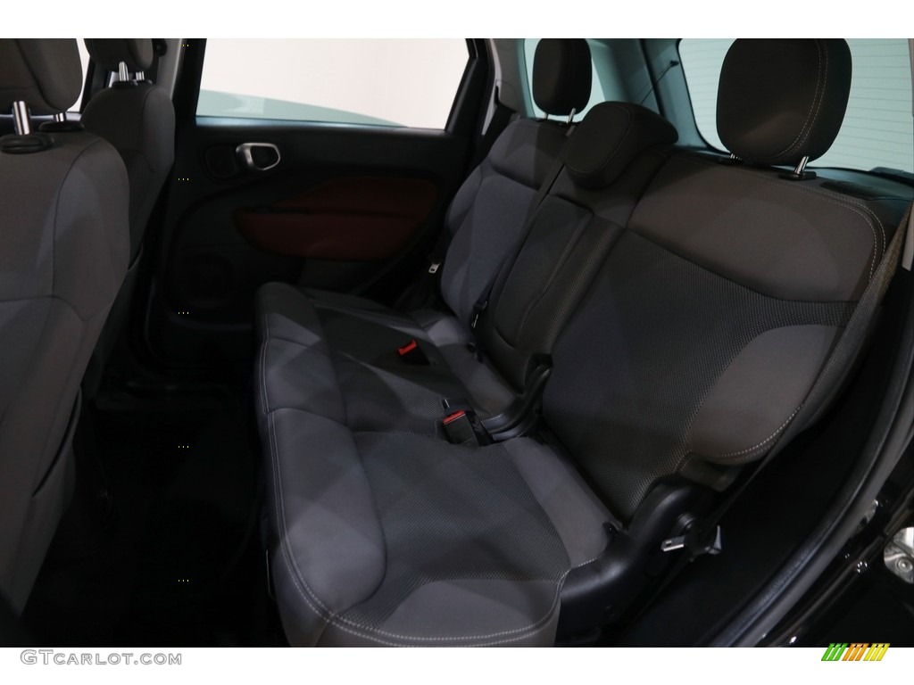 2014 500L Trekking - Nero (Black) / Black/Marrone (Black/Brown) photo #18