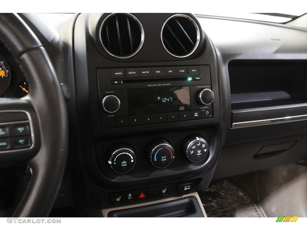 2015 Patriot High Altitude 4x4 - Bright White / Dark Slate Gray/Light Pebble Beige photo #9