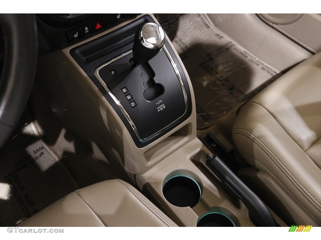 2015 Patriot High Altitude 4x4 - Bright White / Dark Slate Gray/Light Pebble Beige photo #11