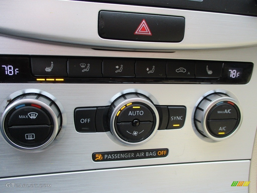 2013 CC Sport Plus - Candy White / Desert Beige/Black photo #16