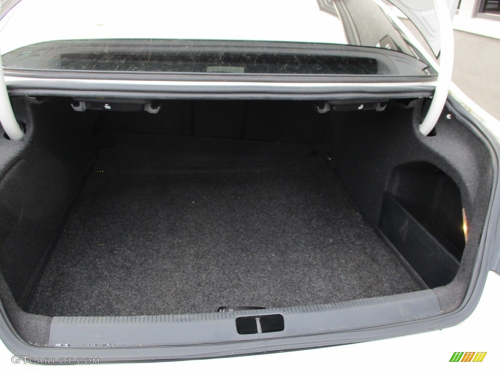 2013 CC Sport Plus - Candy White / Desert Beige/Black photo #24