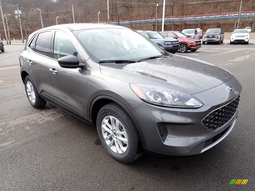 Carbonized Gray 2022 Ford Escape SE 4WD Exterior Photo #145334577