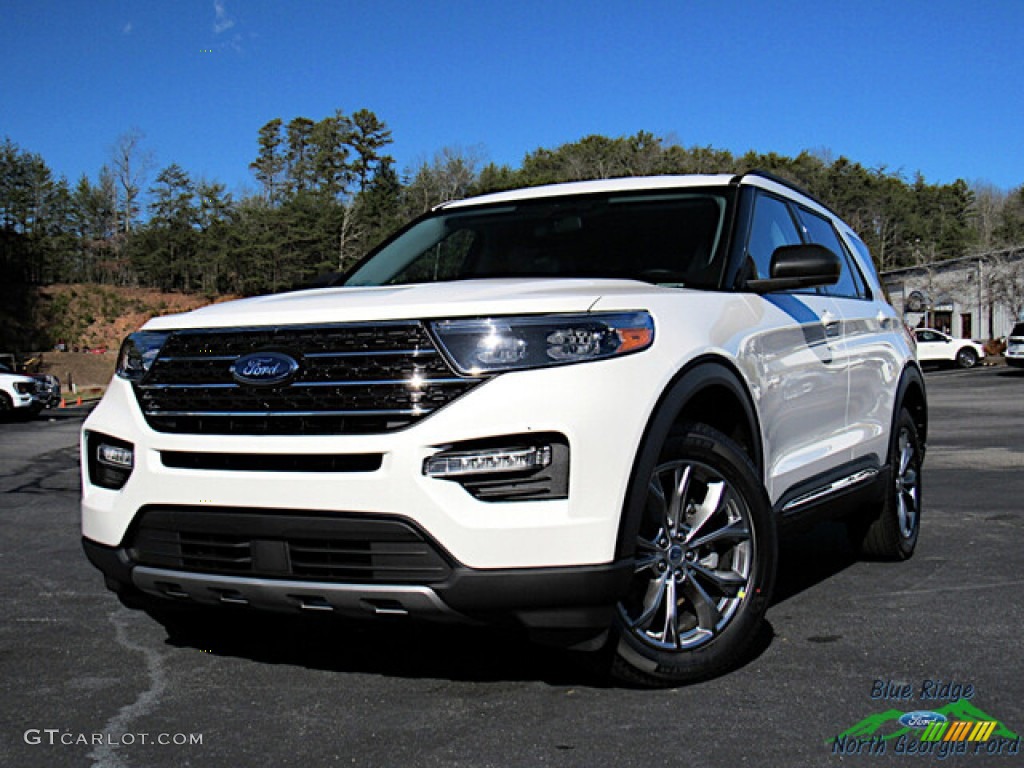 2022 Explorer XLT 4WD - Star White Metallic / Ebony photo #1