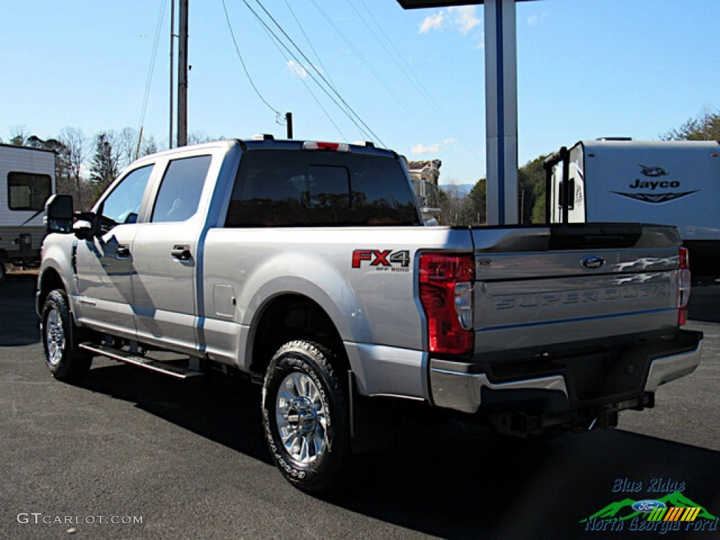 2022 F250 Super Duty XLT Crew Cab 4x4 - Iconic Silver / Medium Earth Gray photo #3