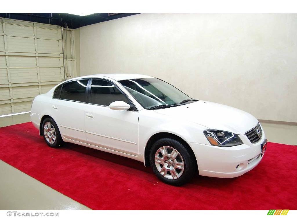 2006 Altima 2.5 S Special Edition - Satin White Pearl / Charcoal photo #2