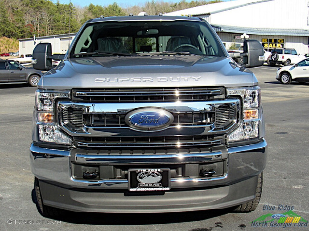 2022 F250 Super Duty XLT Crew Cab 4x4 - Iconic Silver / Medium Earth Gray photo #8
