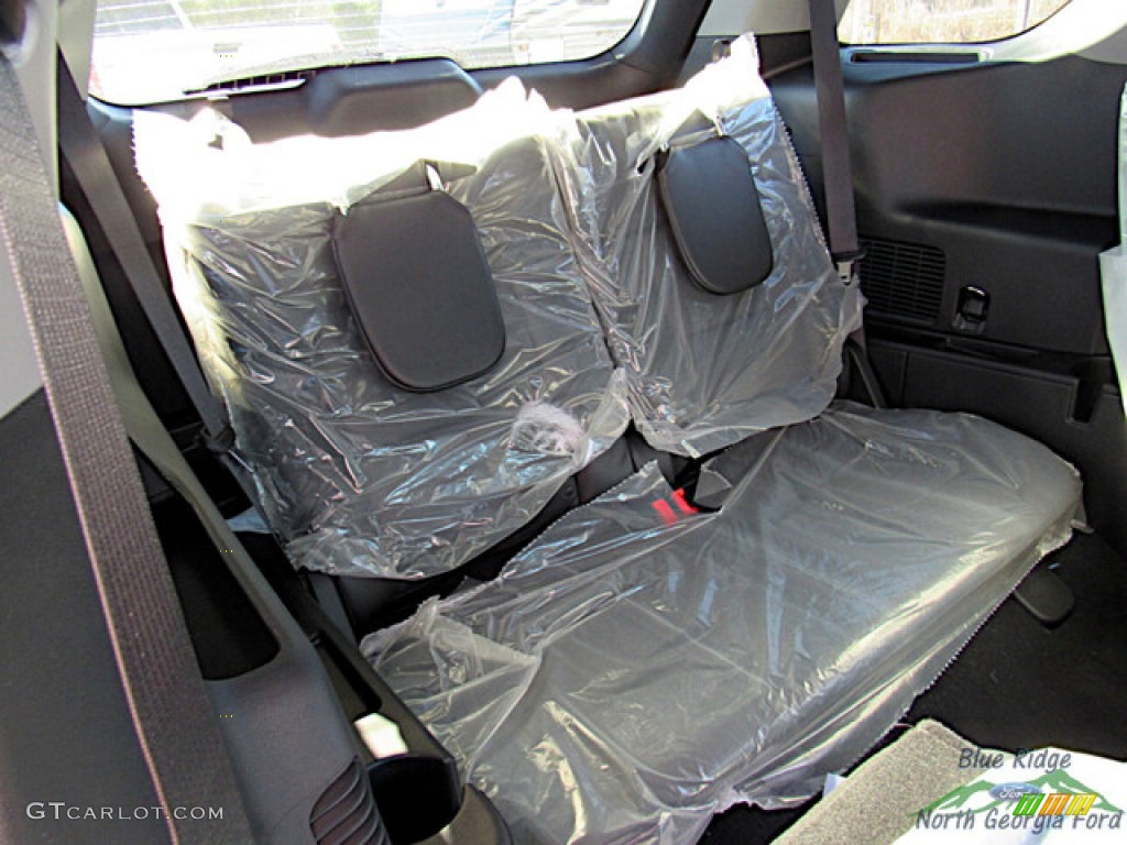 2022 Explorer XLT 4WD - Star White Metallic / Ebony photo #14