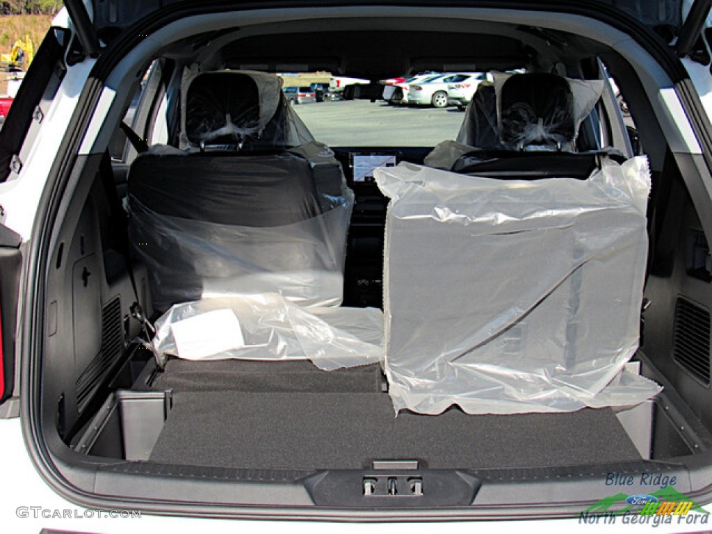 2022 Explorer XLT 4WD - Star White Metallic / Ebony photo #16