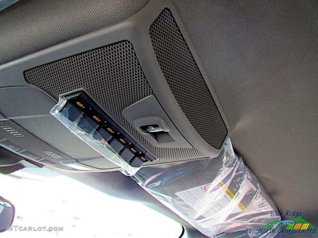 2022 F250 Super Duty XLT Crew Cab 4x4 - Iconic Silver / Medium Earth Gray photo #23