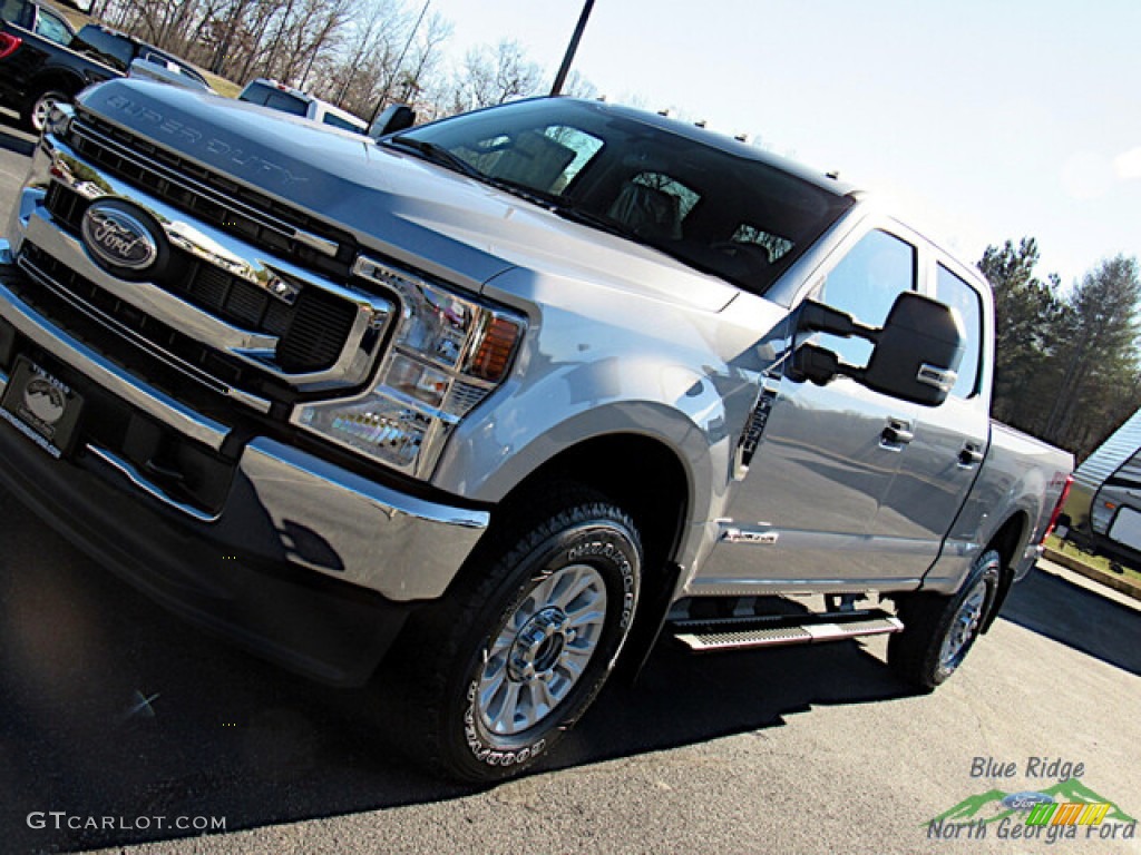 2022 F250 Super Duty XLT Crew Cab 4x4 - Iconic Silver / Medium Earth Gray photo #27