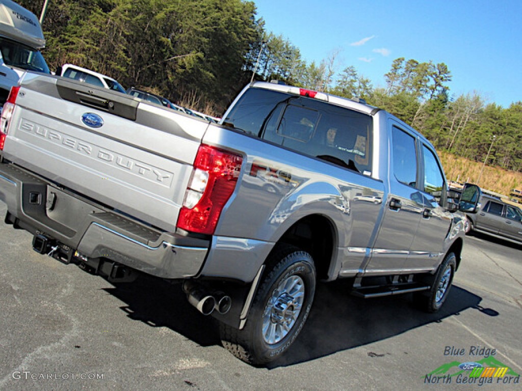2022 F250 Super Duty XLT Crew Cab 4x4 - Iconic Silver / Medium Earth Gray photo #29