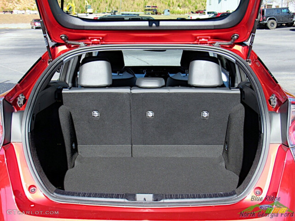2017 Prius Prius Four Touring - Hypersonic Red / Moonstone Gray photo #14