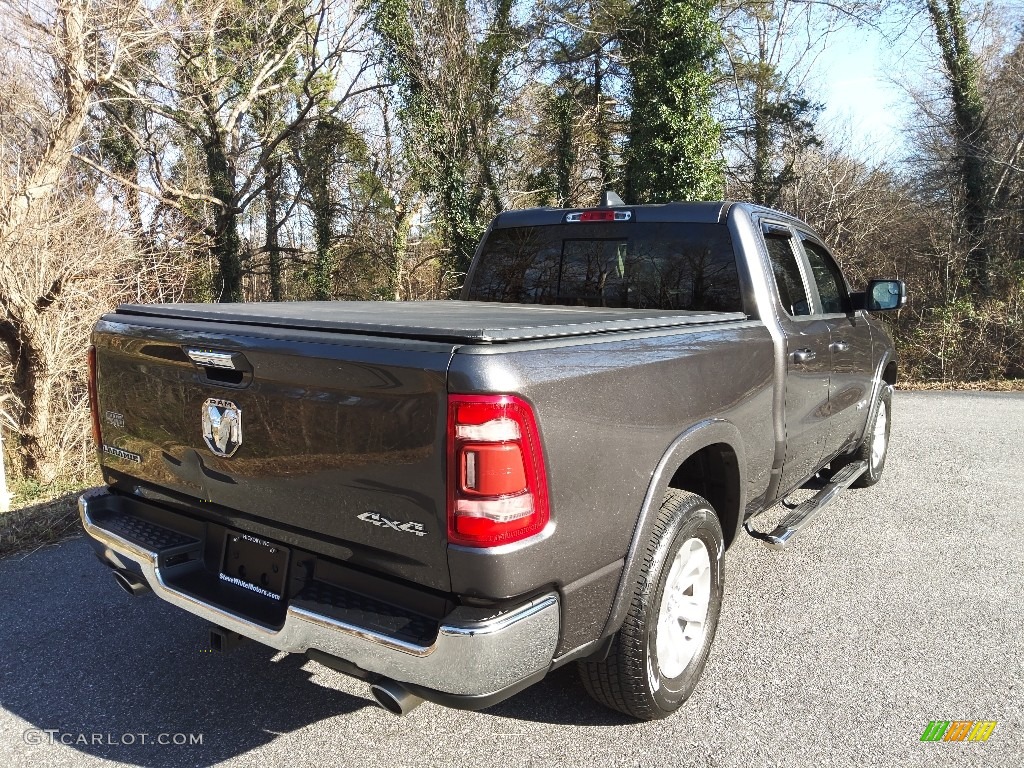 2019 1500 Laramie Quad Cab 4x4 - Granite Crystal Metallic / Black photo #7