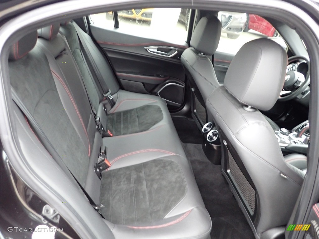 Black Interior 2020 Alfa Romeo Giulia TI Quadrifoglio Photo #145338930