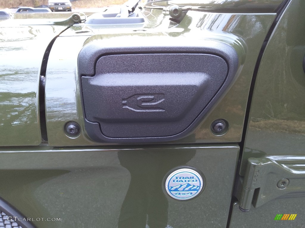 2021 Jeep Wrangler Unlimited Sahara 4xe Hybrid Controls Photo #145339881