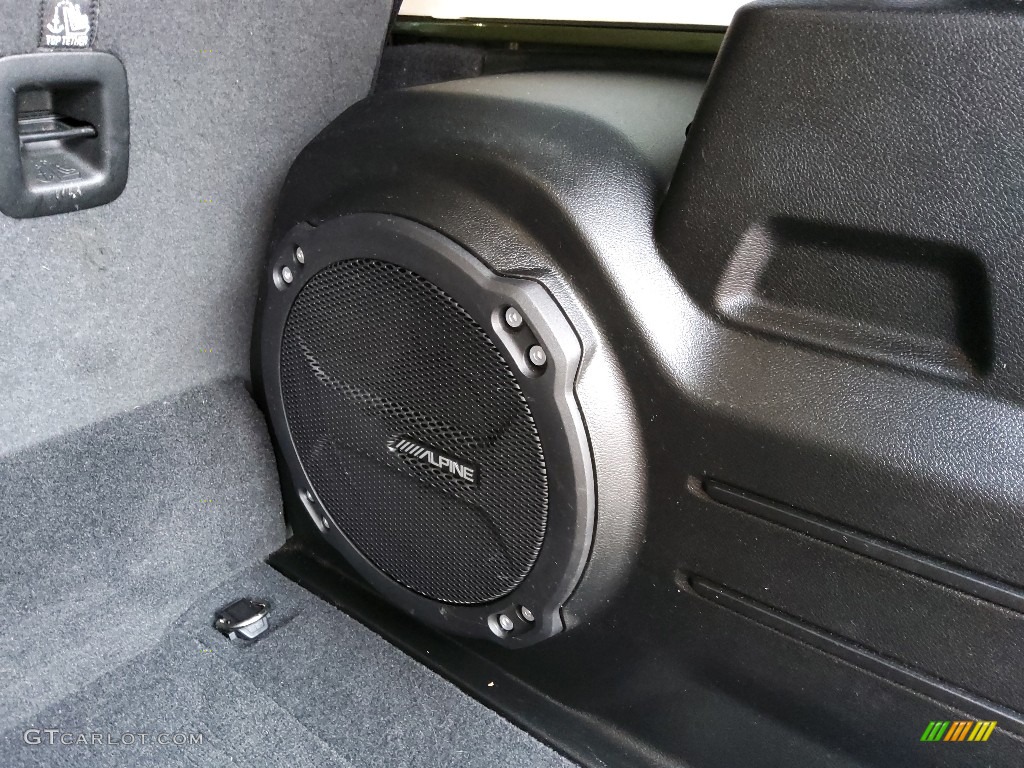 2021 Jeep Wrangler Unlimited Sahara 4xe Hybrid Audio System Photo #145340064