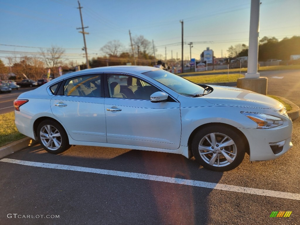 2014 Altima 2.5 SV - Pearl White / Charcoal photo #6
