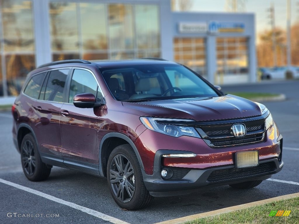2022 Pilot Special Edition AWD - Deep Scarlet Pearl / Beige photo #3