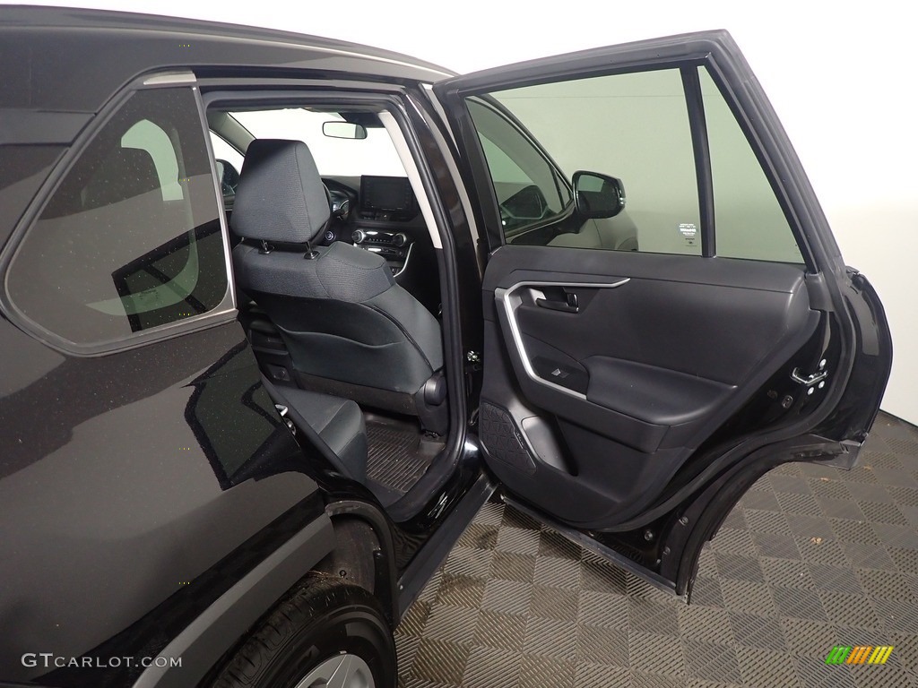 2021 RAV4 LE AWD - Midnight Black Metallic / Black photo #30