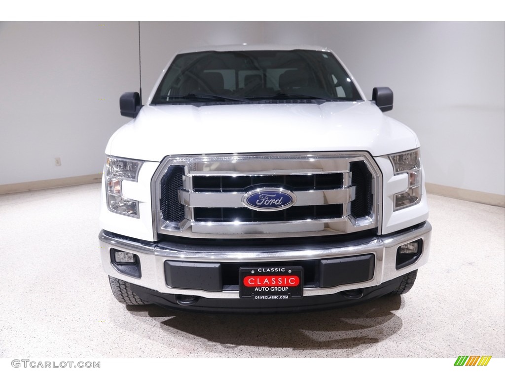 2016 F150 XL SuperCrew 4x4 - Oxford White / Medium Earth Gray photo #2