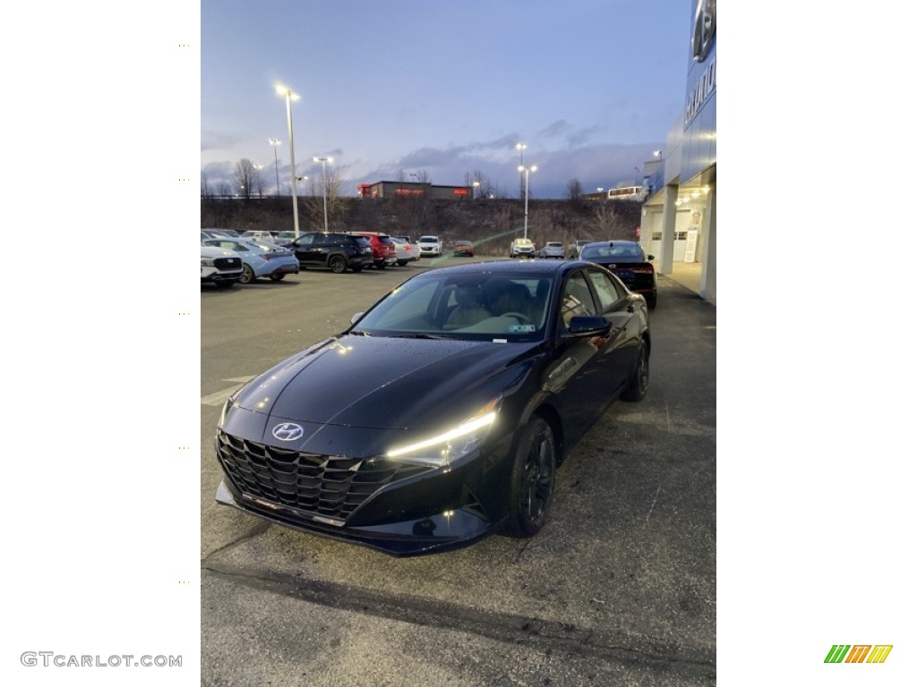 2023 Elantra SEL - Phantom Black / Medium Gray photo #3