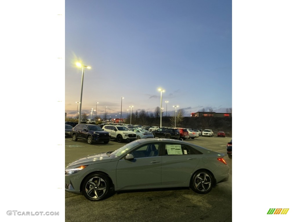 2023 Elantra Limited Hybrid - Electric Shadow / Black photo #3