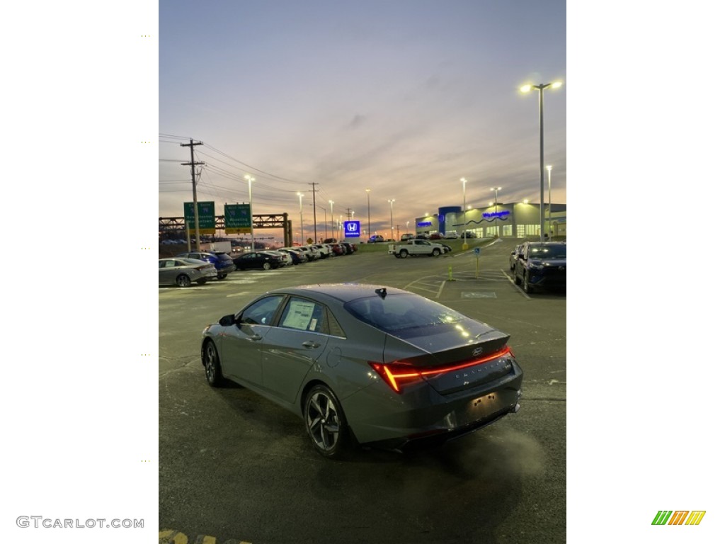 2023 Elantra Limited Hybrid - Electric Shadow / Black photo #4
