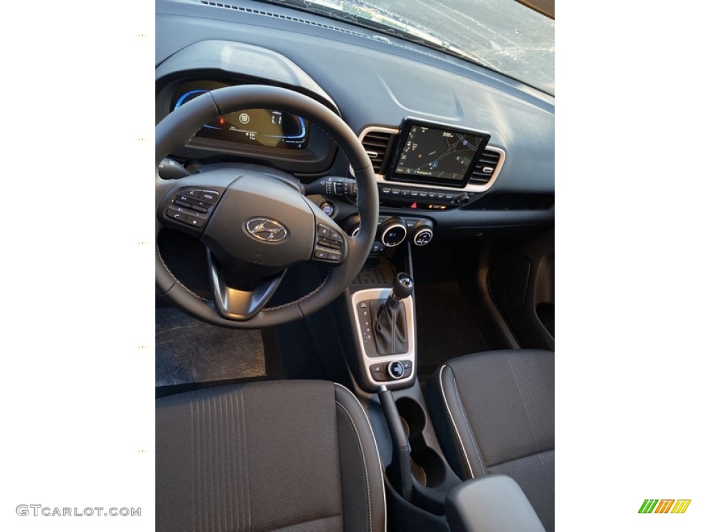 2023 Hyundai Venue Limited Gray Dashboard Photo #145346932