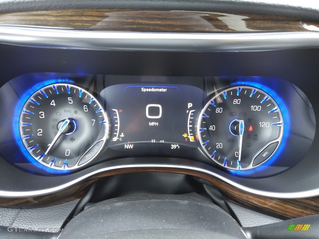 2022 Chrysler Pacifica Limited AWD Gauges Photo #145348210