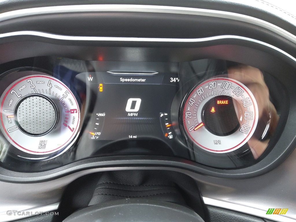 2022 Dodge Challenger R/T Scat Pack Shaker Gauges Photos