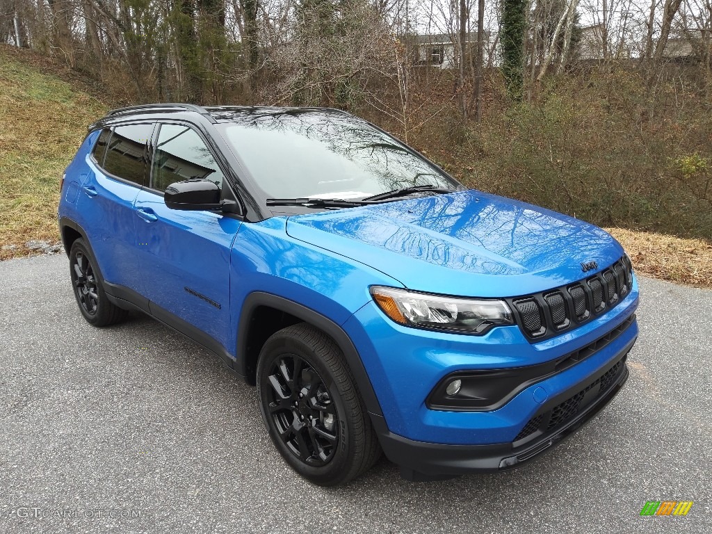 Laser Blue Pearl 2022 Jeep Compass Altitude Exterior Photo #145349590