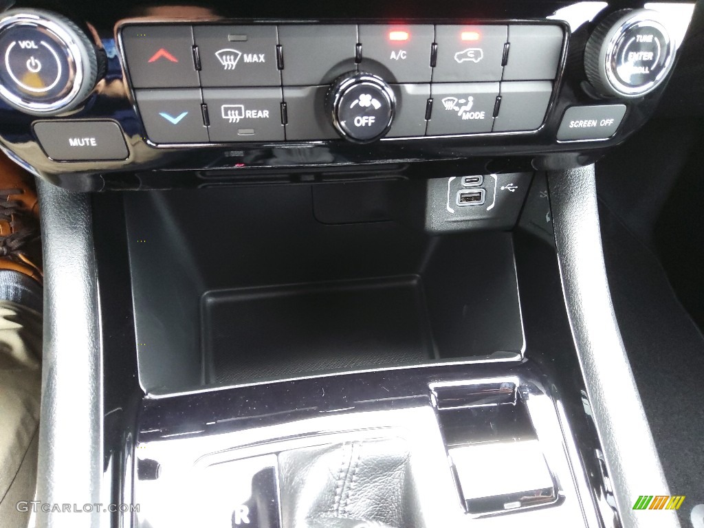2022 Jeep Compass Altitude Controls Photo #145350172