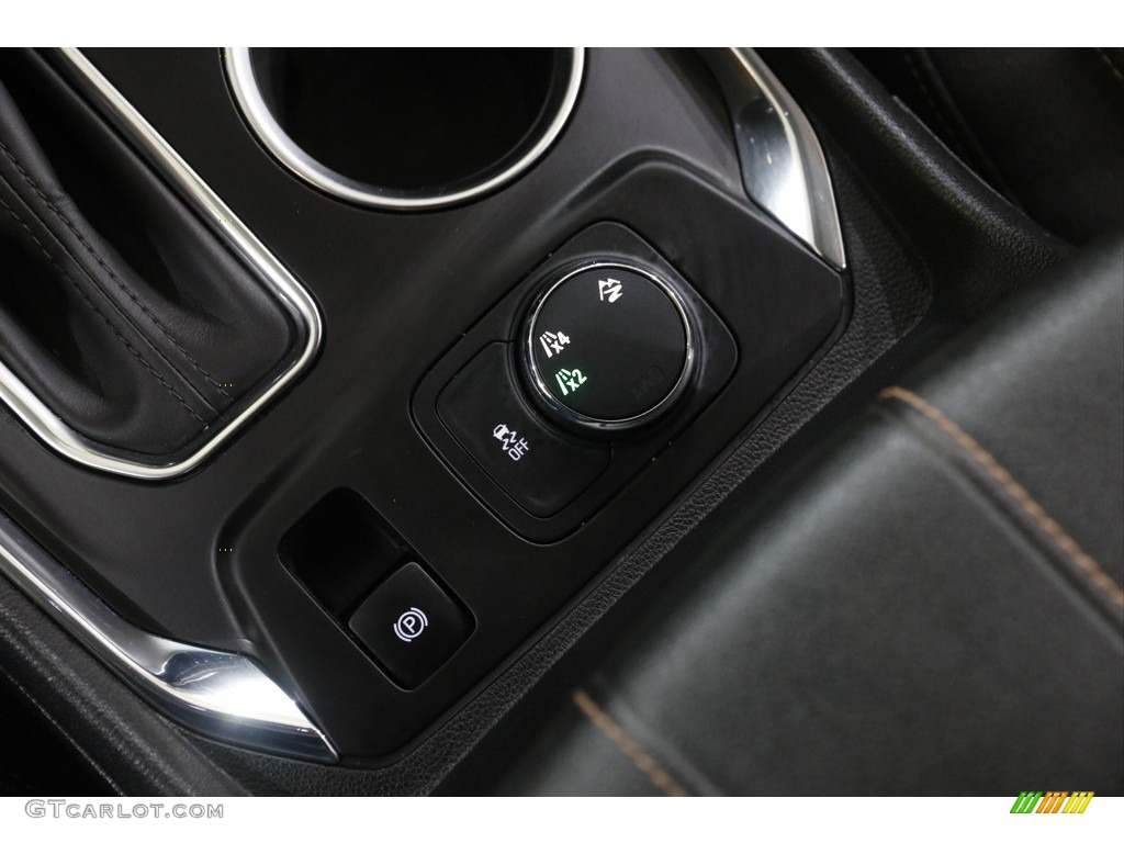 2018 Traverse LT AWD - Graphite Metallic / Jet Black photo #16