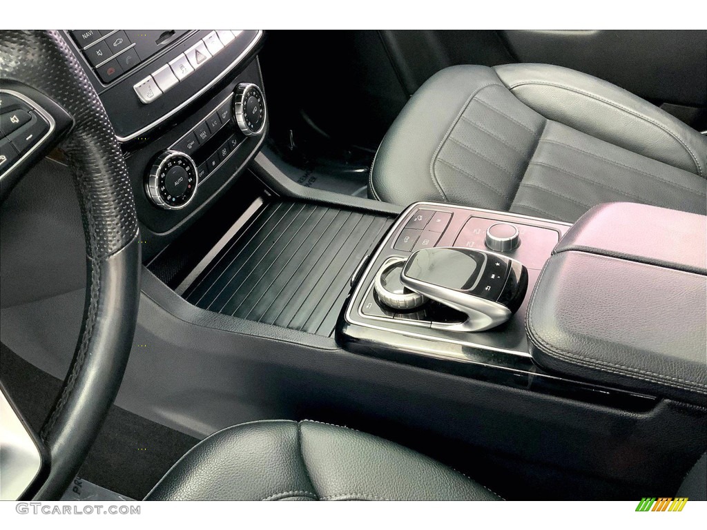 2019 GLS 450 4Matic - Black / Black photo #17