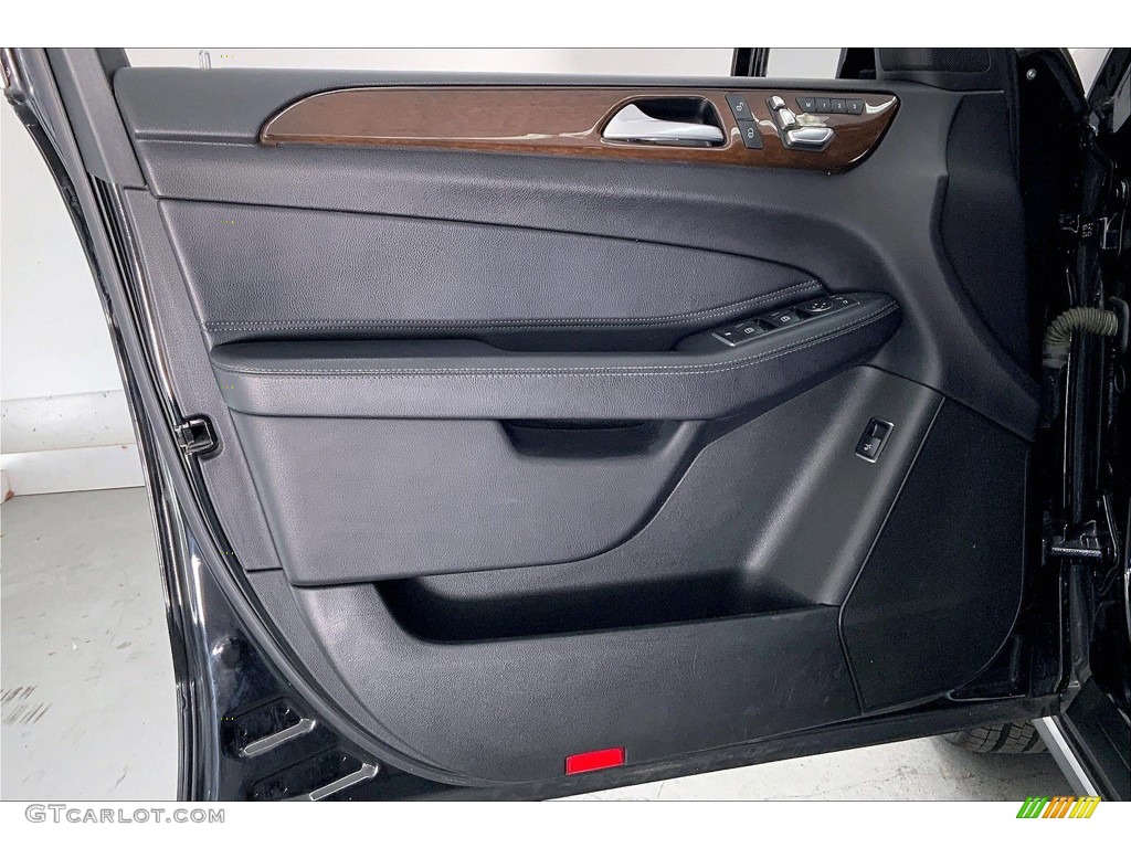 2019 GLS 450 4Matic - Black / Black photo #26