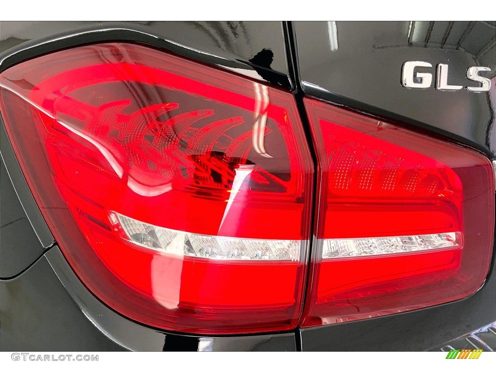 2019 GLS 450 4Matic - Black / Black photo #29