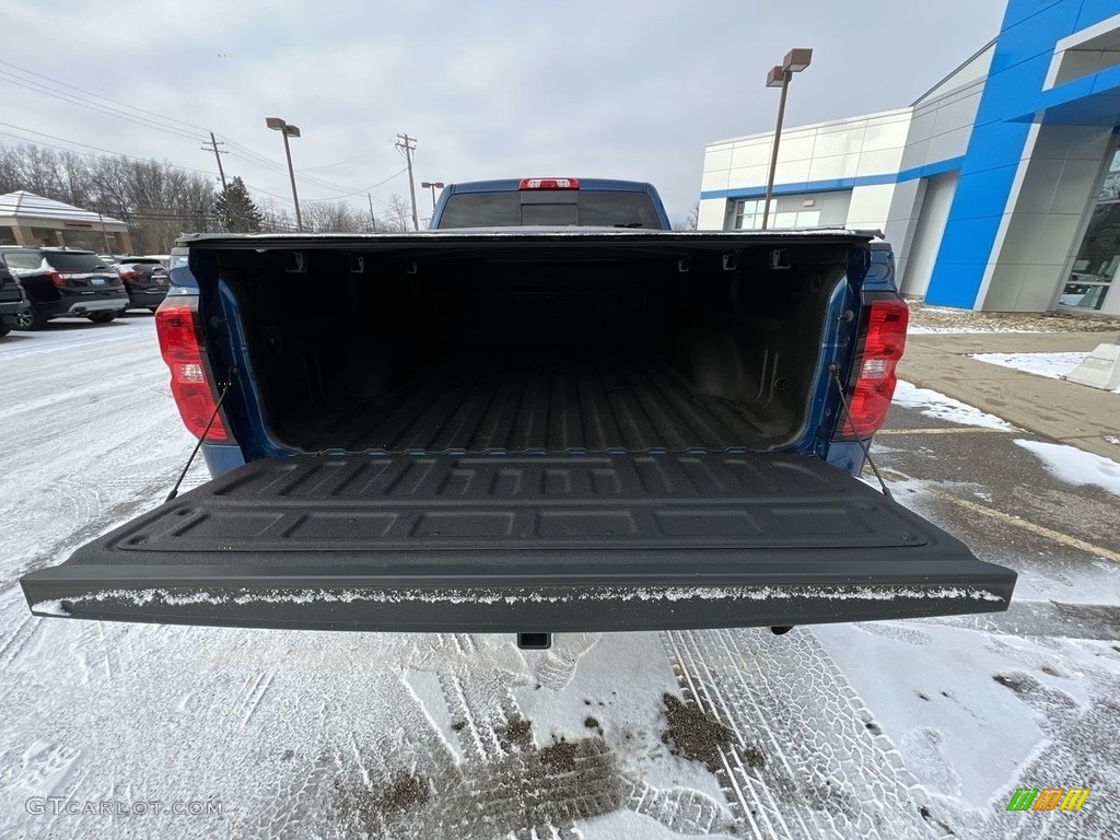 2017 Silverado 3500HD LTZ Crew Cab 4x4 - Deep Ocean Blue Metallic / Jet Black photo #17
