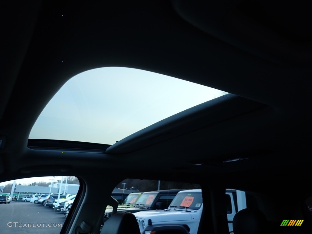 2020 Telluride EX AWD - Ebony Black / Black photo #17