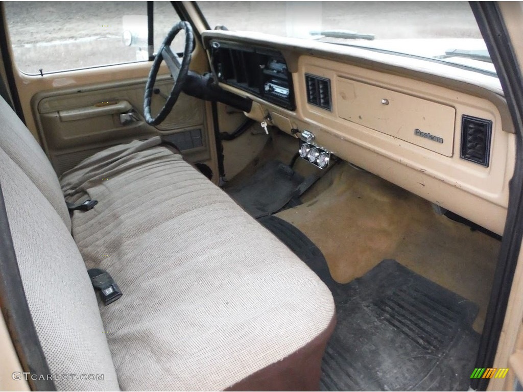 1976 Ford F150 Custom SuperCab Front Seat Photo #145351417