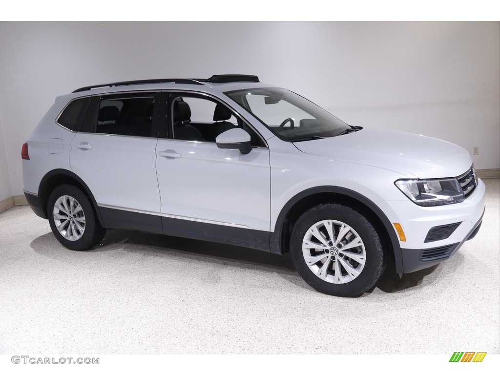 2018 Tiguan SE 4MOTION - White Silver Metallic / Titan Black photo #1