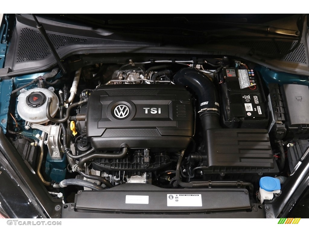 2018 Volkswagen Golf GTI SE Engine Photos